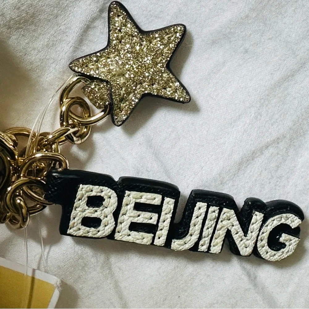 Not for sale - in‎ bundle MICHAEL KORS City Keychains Bag Charm